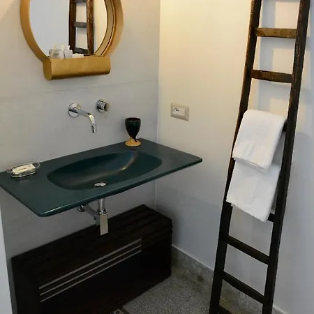 Domus Aleria Deluxe Alojamento de Acomodação e Pequeno-almoço