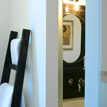 Alojamento de Acomodação e Pequeno-almoço Domus Aleria Deluxe Sciacca