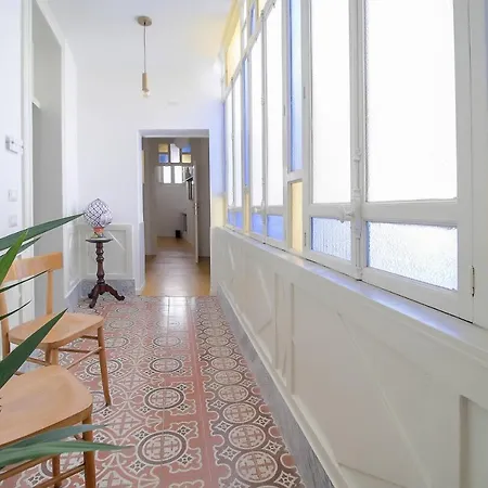 Domus Aleria Deluxe Alojamento de Acomodação e Pequeno-almoço