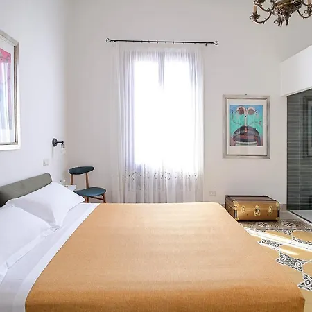 Bed & Breakfast Domus Aleria Deluxe